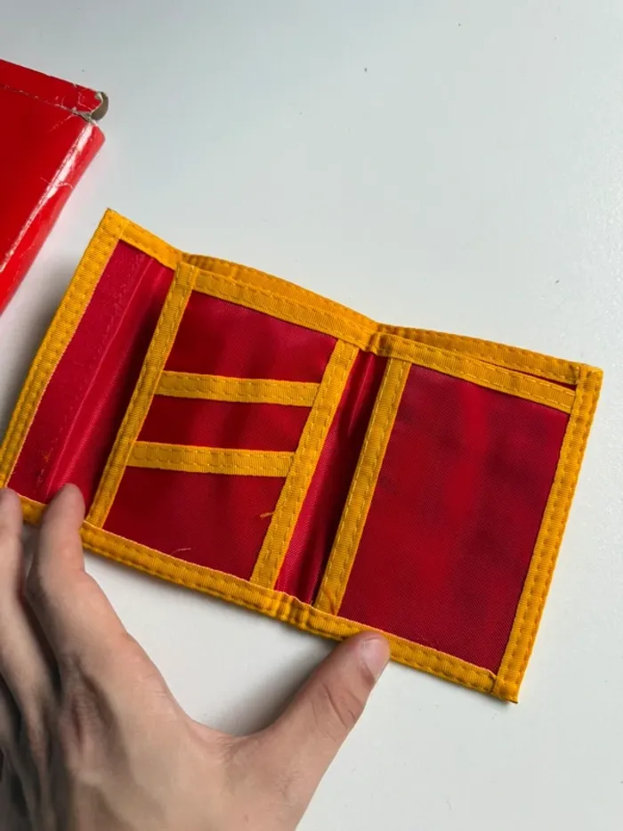 Portefeuille Ferrari - Porte monnaie Ferrari vintage - photo numéro 7