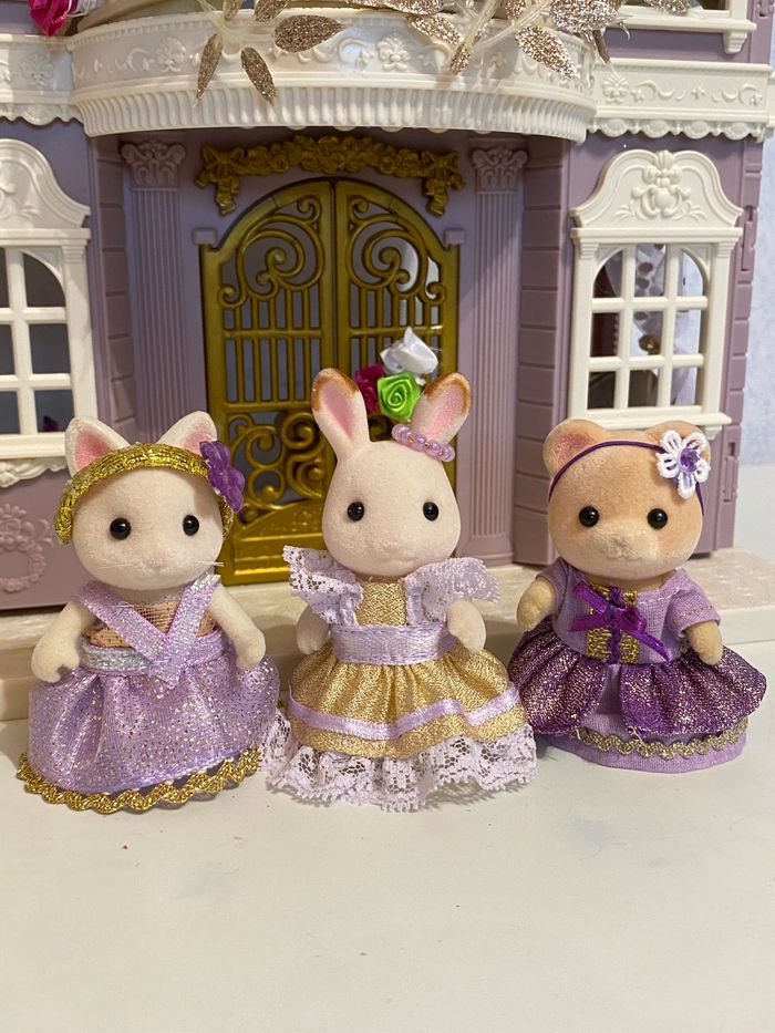 Maison de ville, manoir violet, Sylvanian, atelier de design, princesse, violoncelle, piano - photo numéro 9