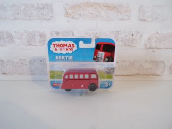 Bus Bertie - Thomas et ses amis  (J25)