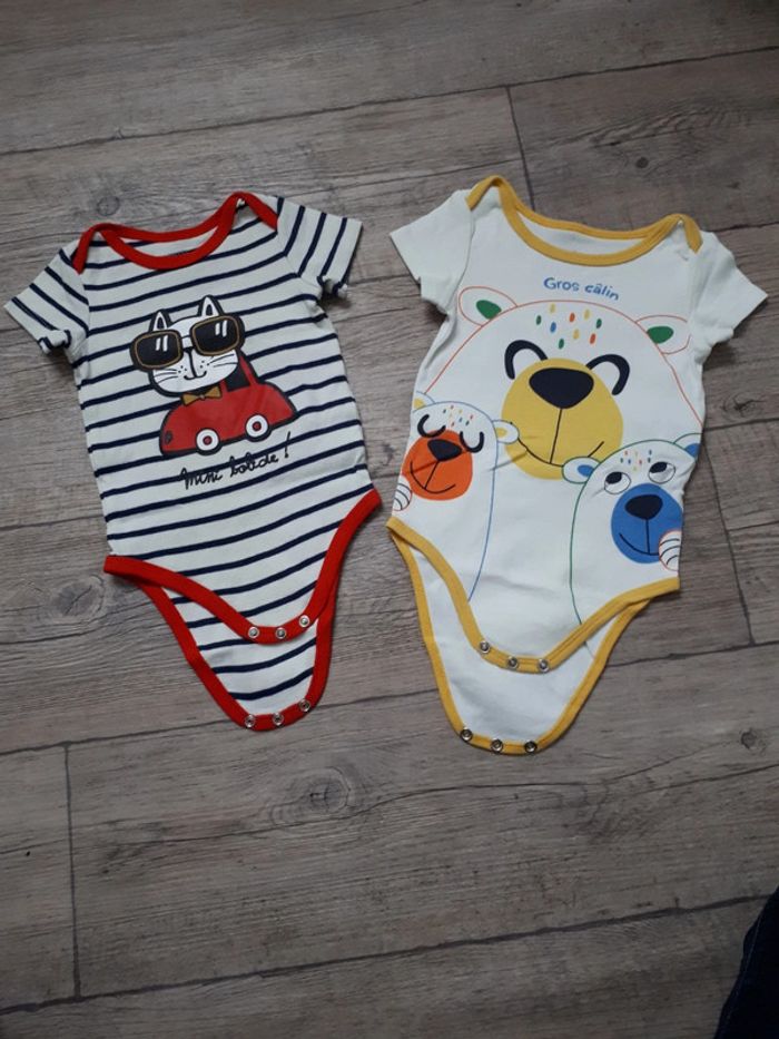 2 bodies comme neuf 12 mois dpam