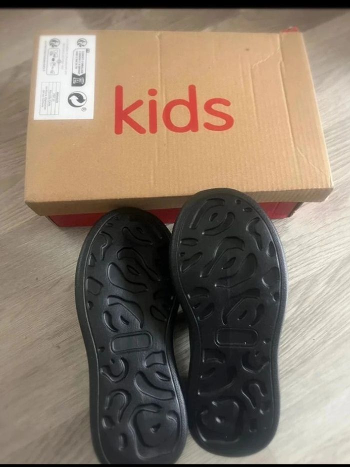 Chaussure souple neuf kids - photo numéro 4