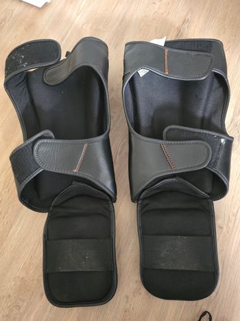 A vendre protege tibia