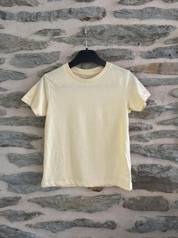 T-shirt jaune uni taille 5-6 ans