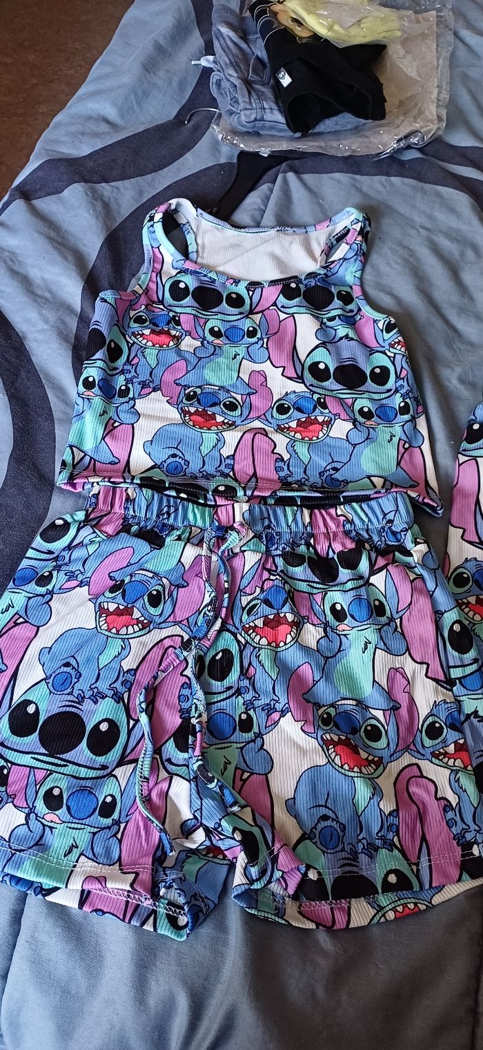 Ensemble 10ans stitch