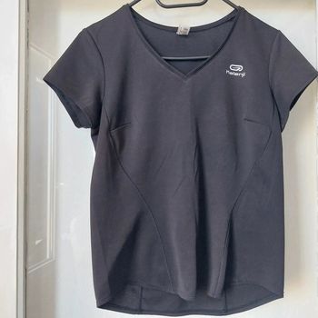T-shirt sport 38 TBE