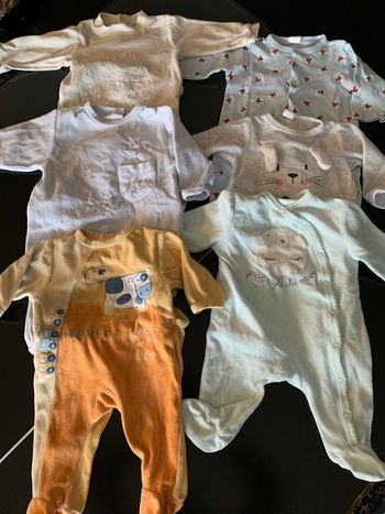 Lot 6 pyjamas 3 mois Lune Lapin Chien Souris Vache Poulet