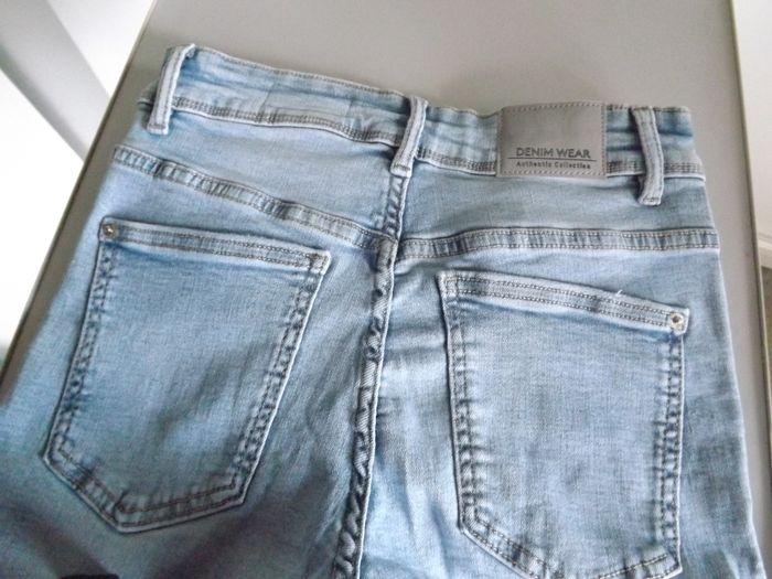 JEANS DENIN NEUF