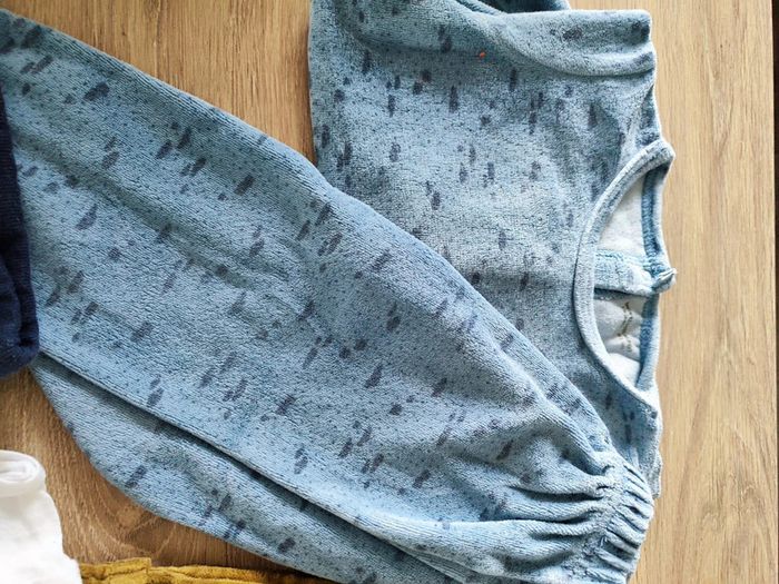 Lot de 8 vetements mélangés 18 mois - photo numéro 3