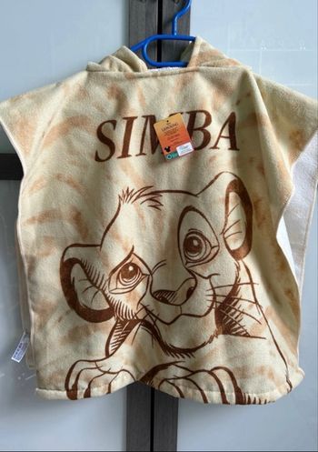 Poncho de bain Simba le roi lion neuf