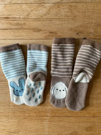 Lot paires chaussettes Zara