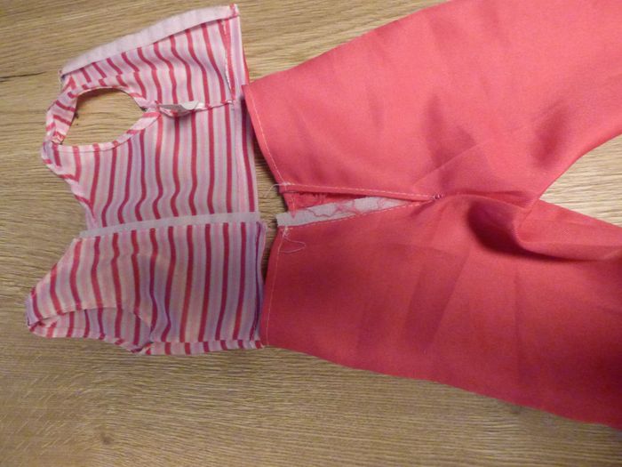 vêtement poupée - photo numéro 4