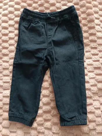 Pantalon Kiabi 18m tbe