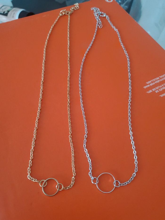 Lot de 2 colliers élégant doré et argentée - photo numéro 2