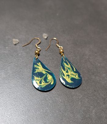 Boucles d'oreilles bleu canard et or 