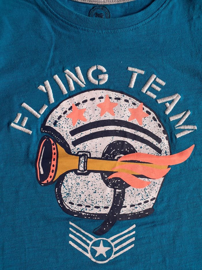 Tee-shirt - photo numéro 2