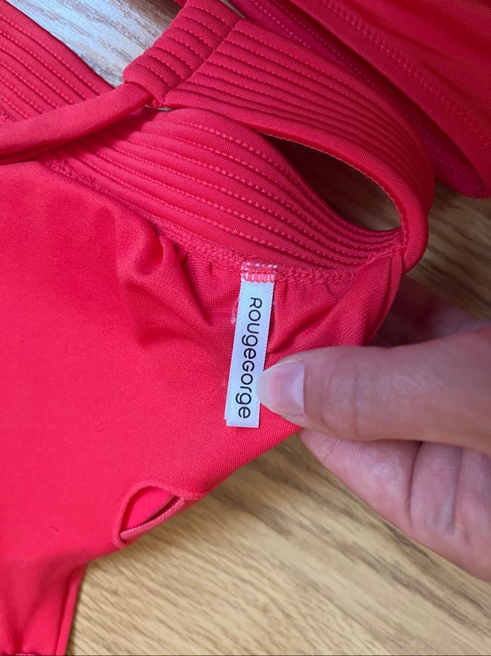 Maillot de bain rouge gorge - photo numéro 3