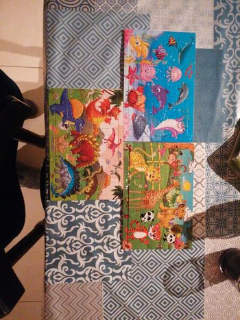 3 puzzles 30 pieces