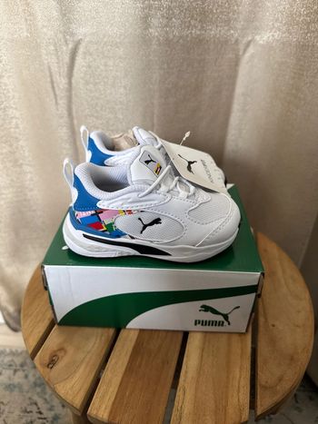 Baskets Puma bébé blanches neuves – Taille 20 (US 4 / UK 4 / FR 20)