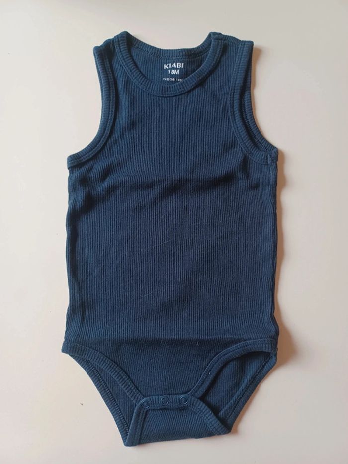 Lot vêtements garçon 18 mois - photo numéro 4