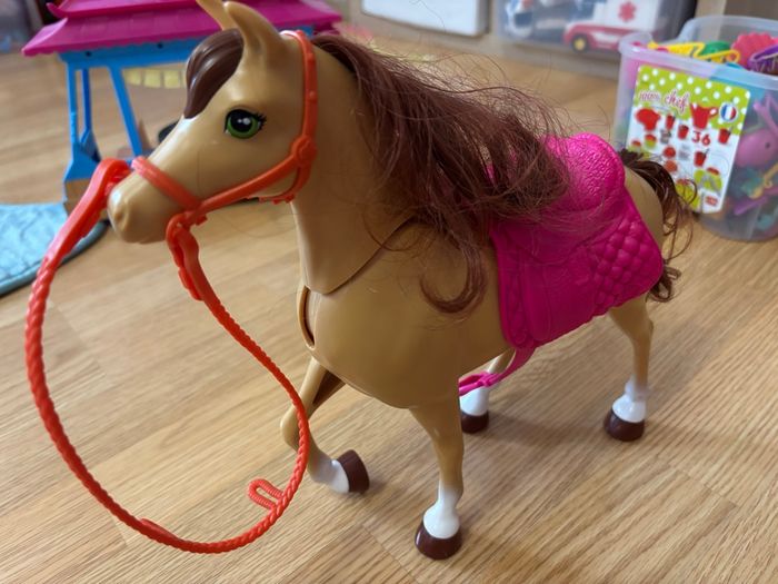 Lot voiture et cheval barbie avec figurine Shelby - photo numéro 2