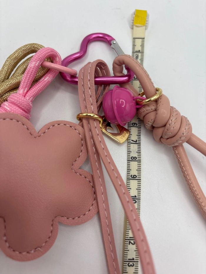 Grigri / bijou de sac rose fleur - photo numéro 5