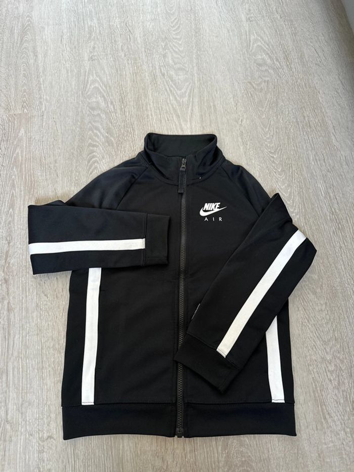 Veste jogging Nike 8-9 ans