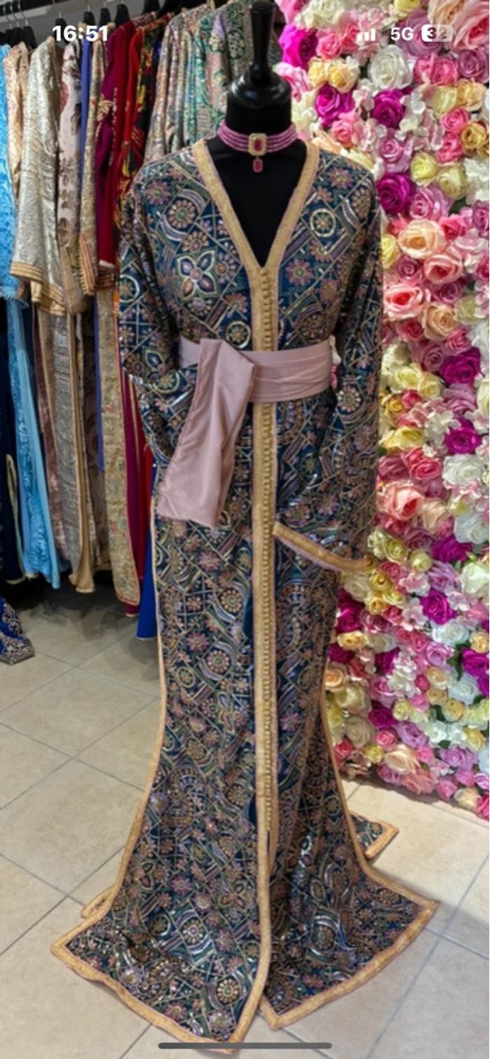 Caftan avec ceinture incluse model saari - photo numéro 2