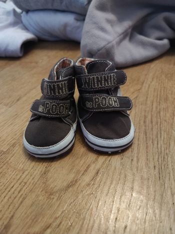 Chaussures Winnie l'ourson bébé 16/17 de