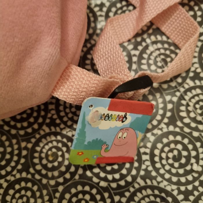 ptit sac à dos/ doudoune Barbapapa 🎁 neuf 🎁 - photo numéro 4