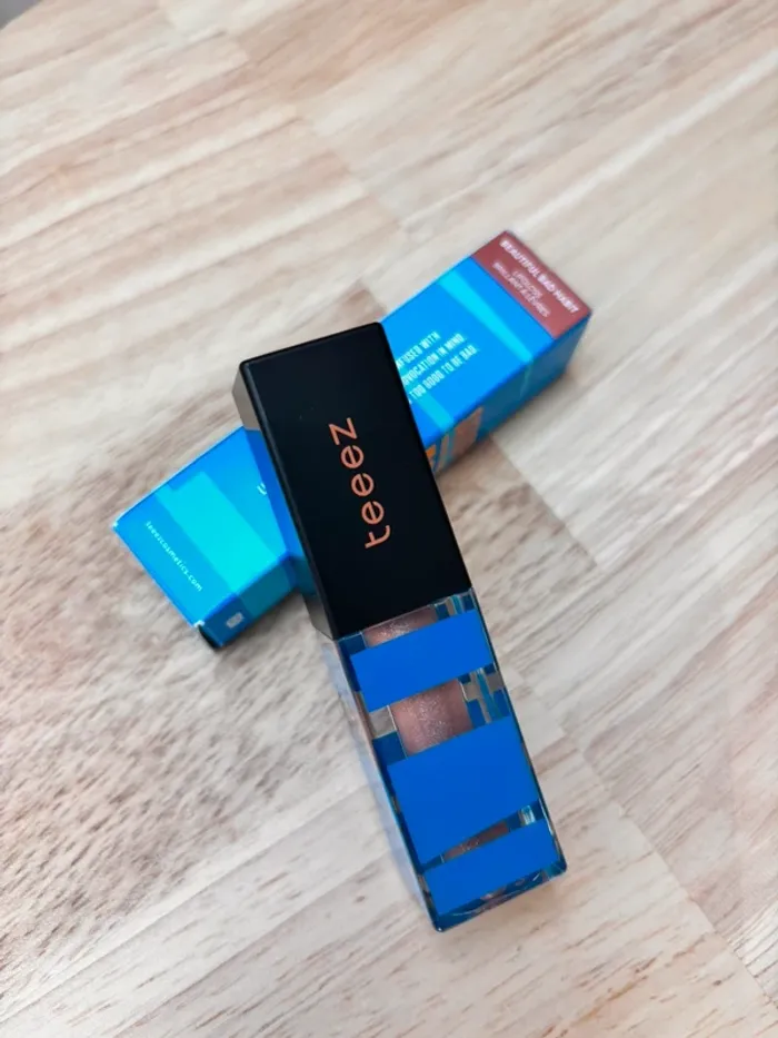 Gloss Crave - Teeez- neuf