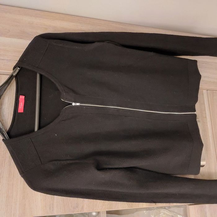 Gilet noir manches longues