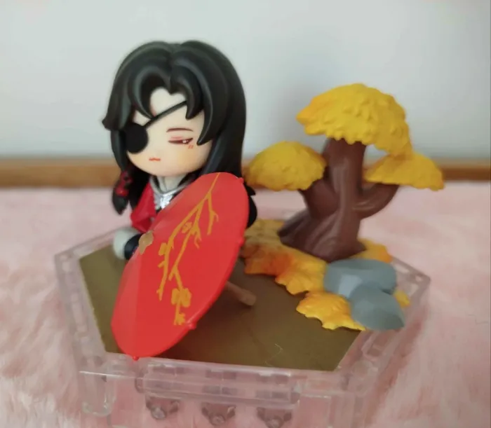 Figurine Hua Cheng ( heaven official's blessing ) umbrella - photo numéro 2