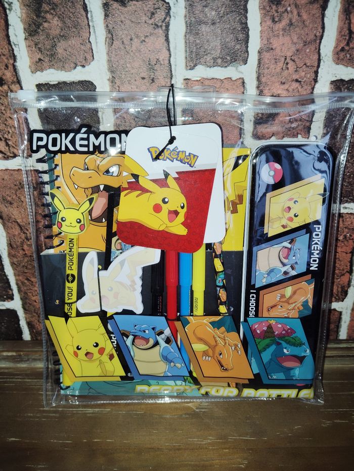 Set de papeterie Pokémon - photo numéro 1