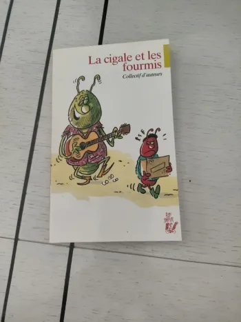 Livre La cigale et les fourmis - lire c'est partir