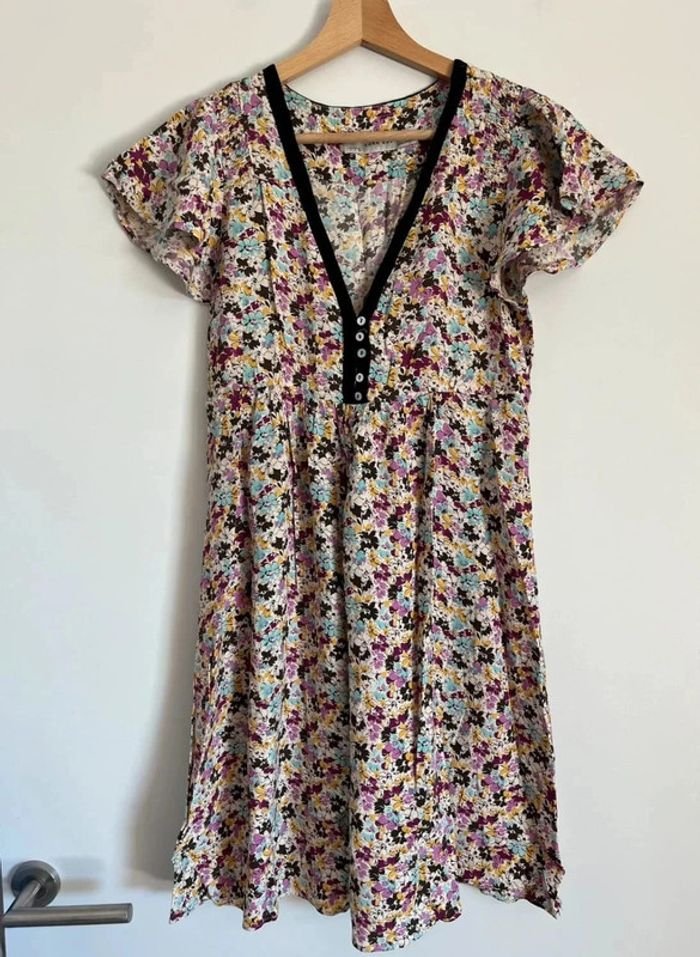 Robe fleurie Zara - photo numéro 2