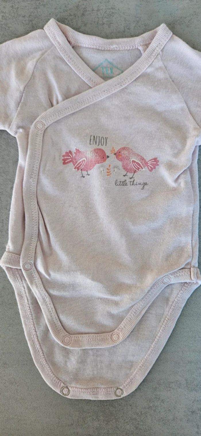 Lot bodys fille - photo numéro 4