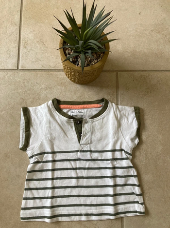 T-shirt garçon taille 6 mois