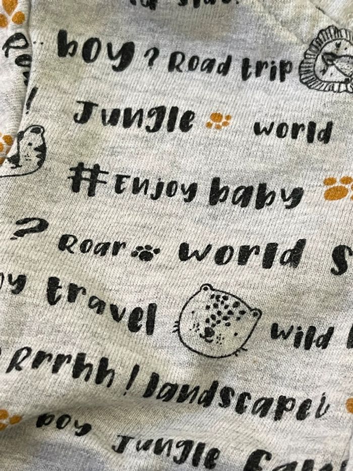 Lot 2 vestes 1 mois - photo numéro 2