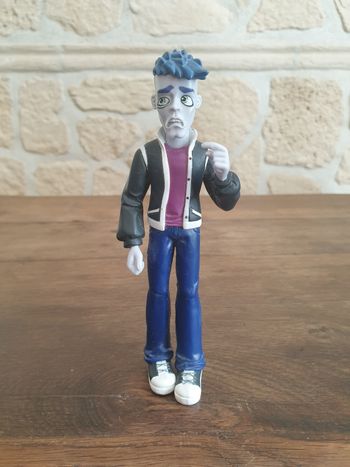 figurine monster hight