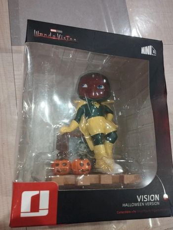 Figurine vision