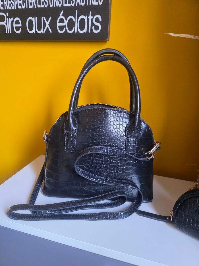 Sac à main + porte monnaie - photo numéro 2