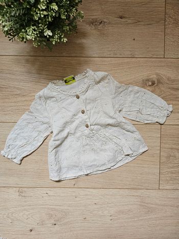 Blouse crème dentelle Tape à l’œil 6 mois Neuf 🌸