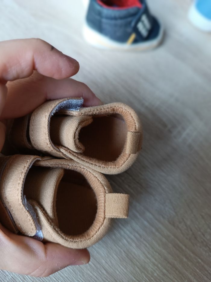 Chaussures bébé 15/16 - photo numéro 8