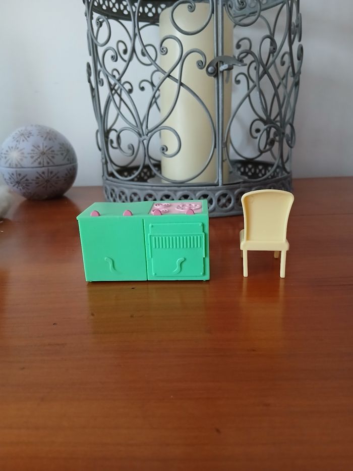 Meubles miniatures/maison poupée: cuisinière & chaise - photo numéro 5