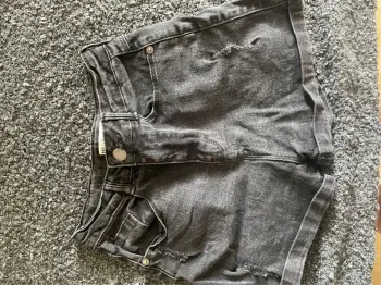 Short en jeans