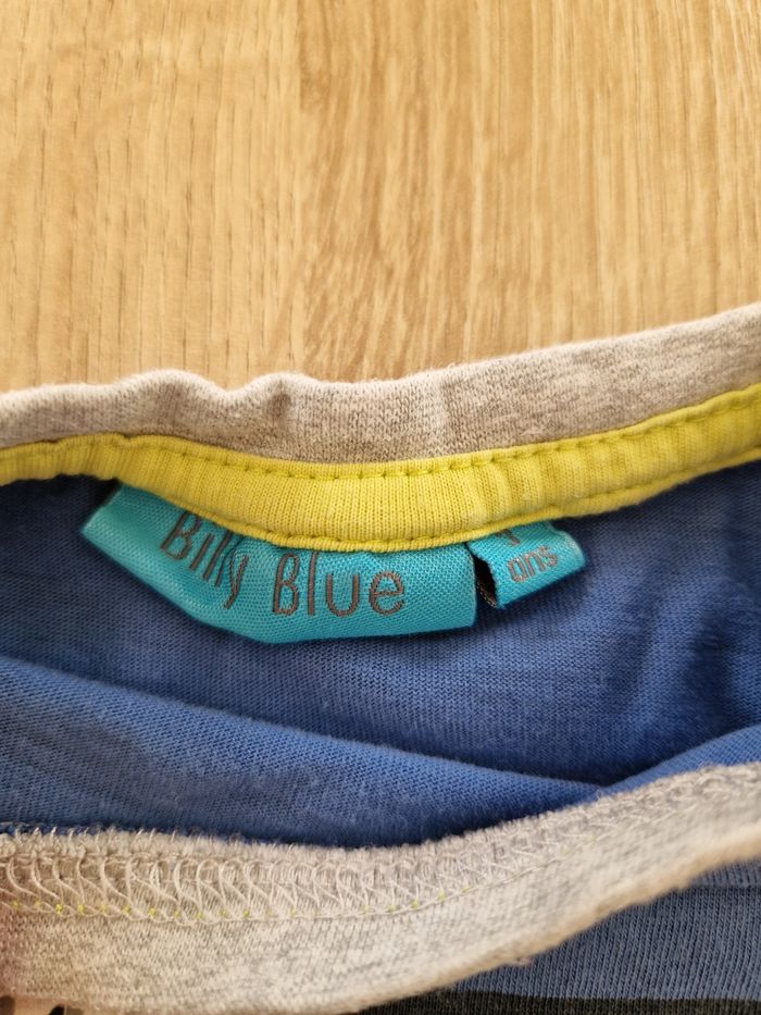 T-shirt enfant 3 ans bleu rayé - Chat et Chien "Cat is my favorite friend" - photo numéro 3