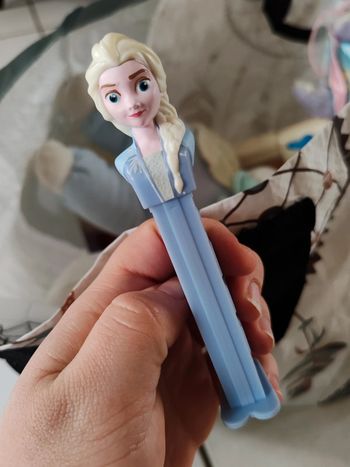 Figurine Elsa reine des neiges - pez