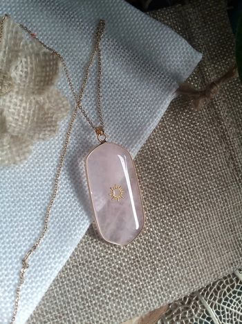 Collier pierre de quartz rose naturelle