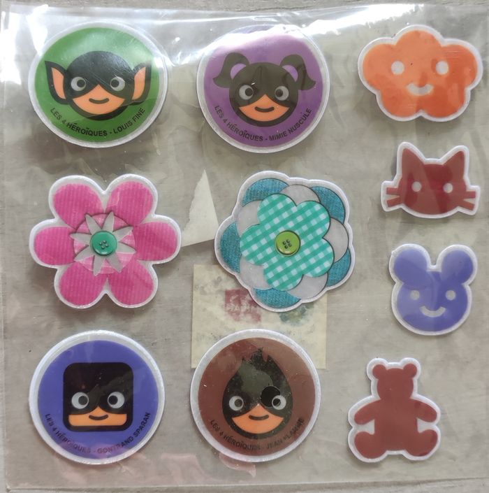 lot 8 pochettes stickers - photo numéro 2