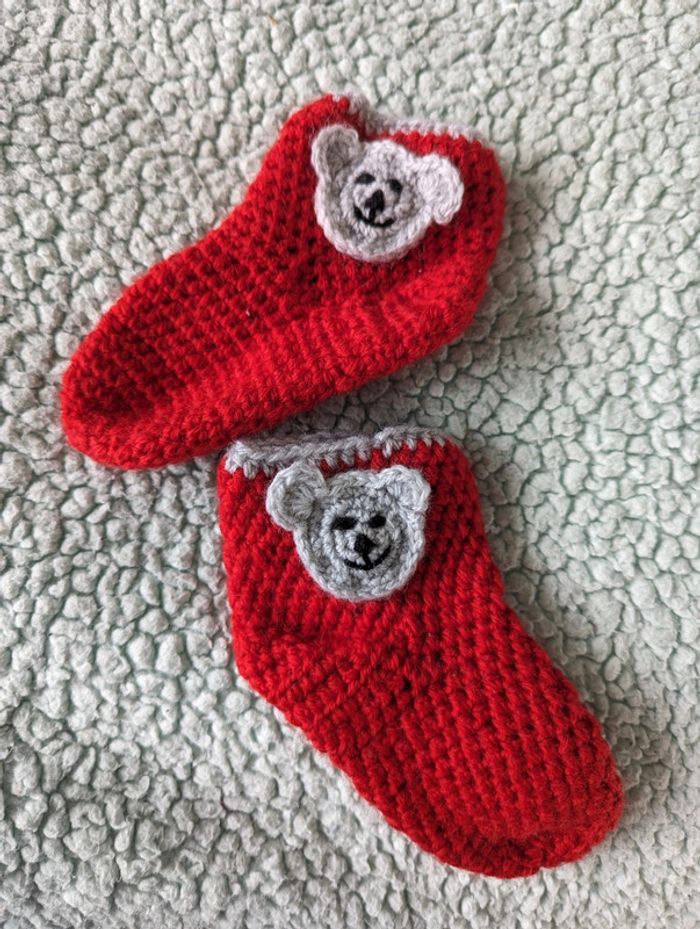 Chaussons chaussettes en laine taille 23-26